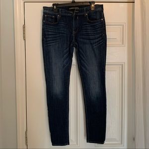 EXPRESS MIDRISE MIA JEANS